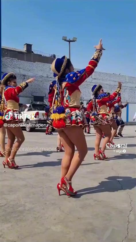 colegialas bailando|MIRA CHOLITAS LINDAS AQUI ️ .